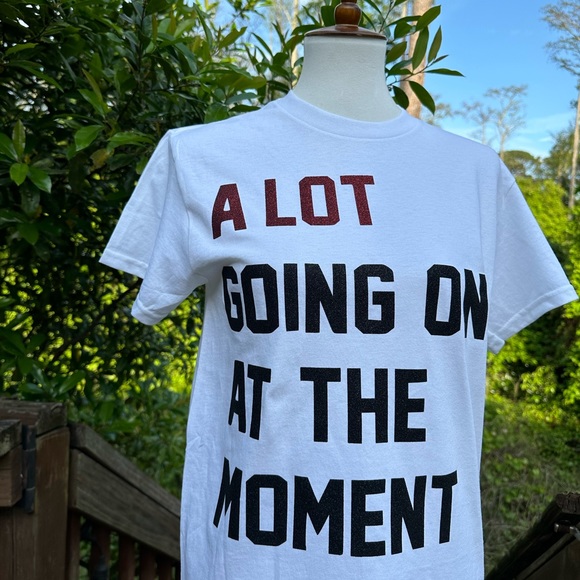 STRETCHY SPARKLING - A LOT GOING ON AT THE MOMENT TAYLOR SWIFT T SHIRT - Picture 4 of 6